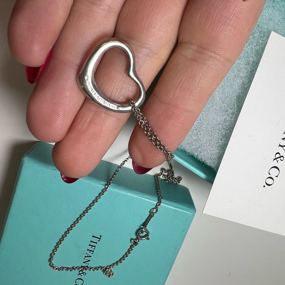 Tiffany & Co Elsa Peretti Sterling Silver Open Heart Pendant Necklace